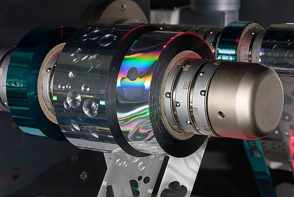 Detail view: Cold transfer machine with holographic foils